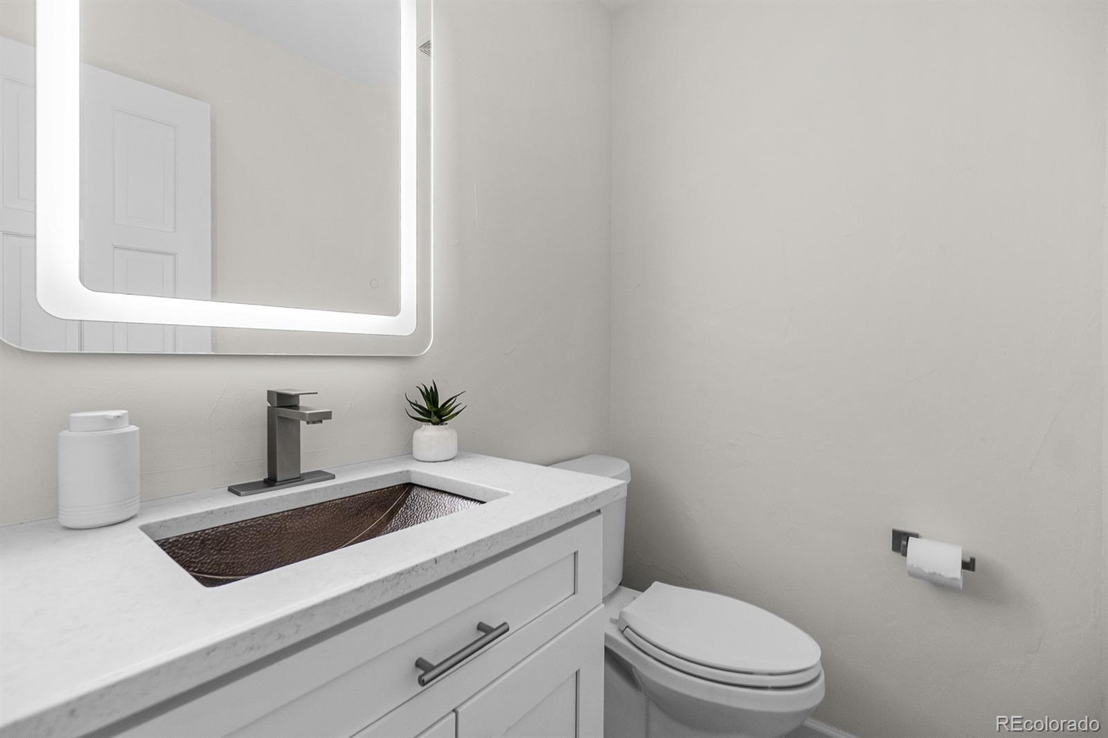 MLS Image #17 for 11241 e cimmarron drive,englewood, Colorado