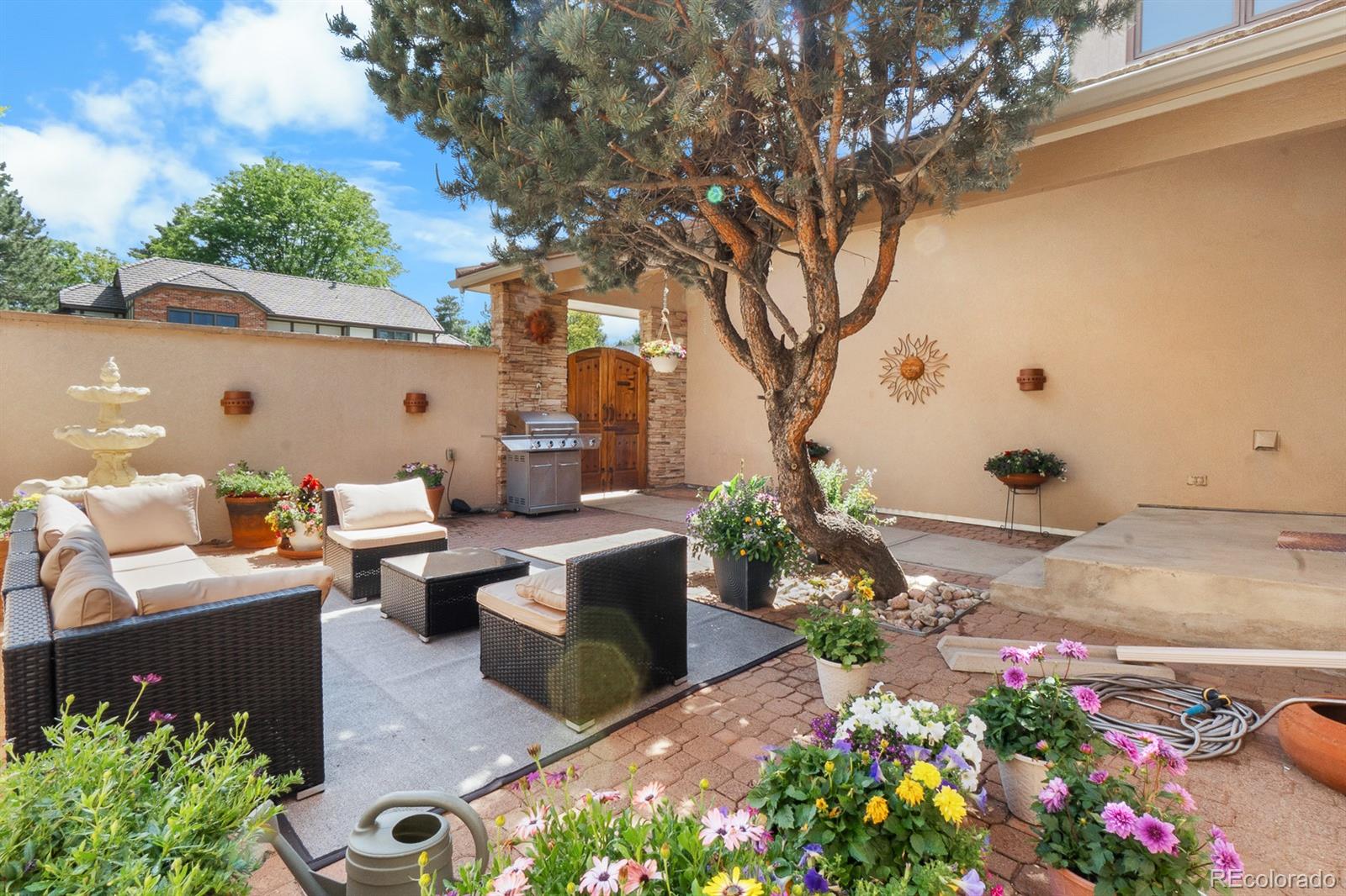MLS Image #5 for 11241 e cimmarron drive,englewood, Colorado