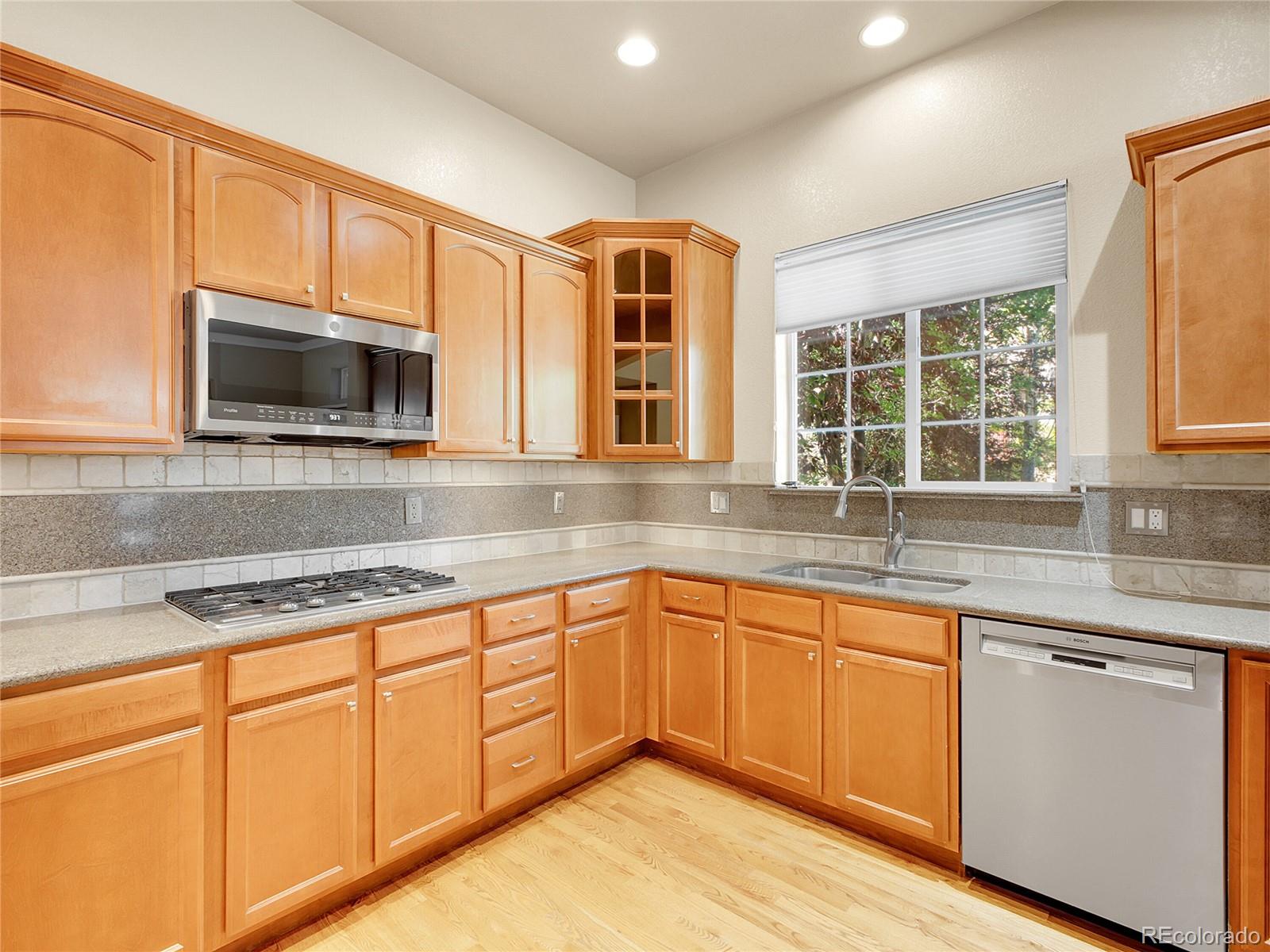 MLS Image #8 for 6525 s abilene street,englewood, Colorado