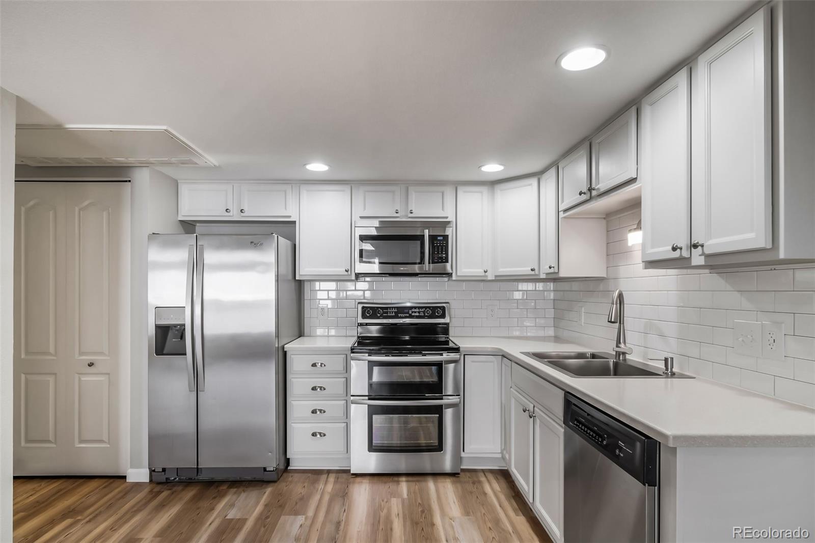 MLS Image #15 for 1697 s cole street,lakewood, Colorado