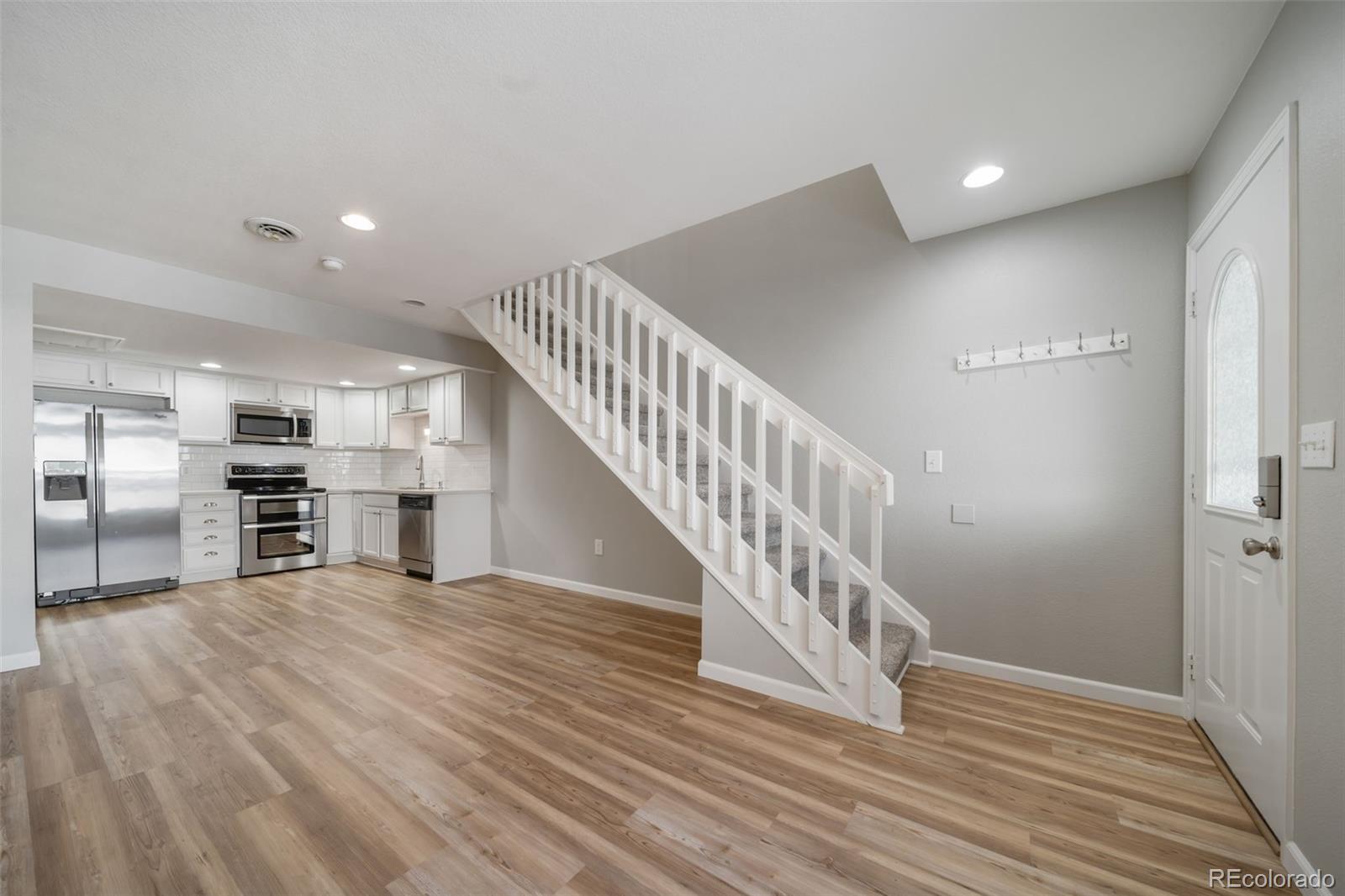 MLS Image #9 for 1697 s cole street,lakewood, Colorado