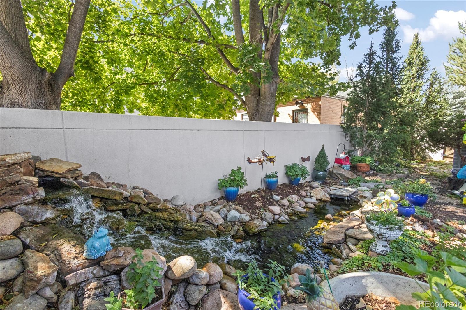 MLS Image #15 for 560  josephine street,denver, Colorado