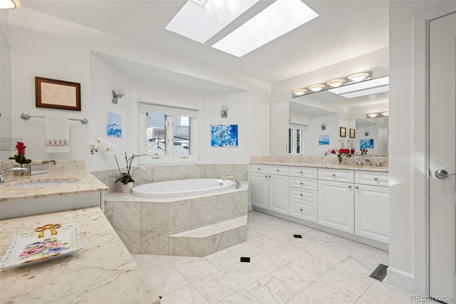 MLS Image #18 for 560  josephine street,denver, Colorado