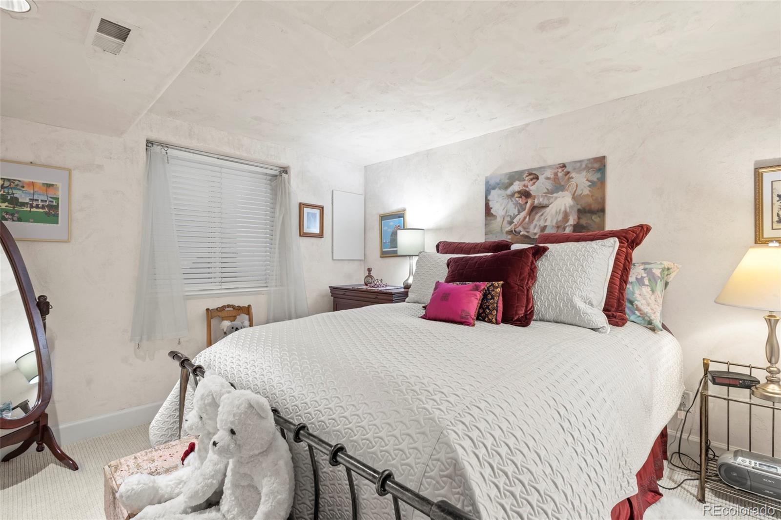 MLS Image #25 for 560  josephine street,denver, Colorado
