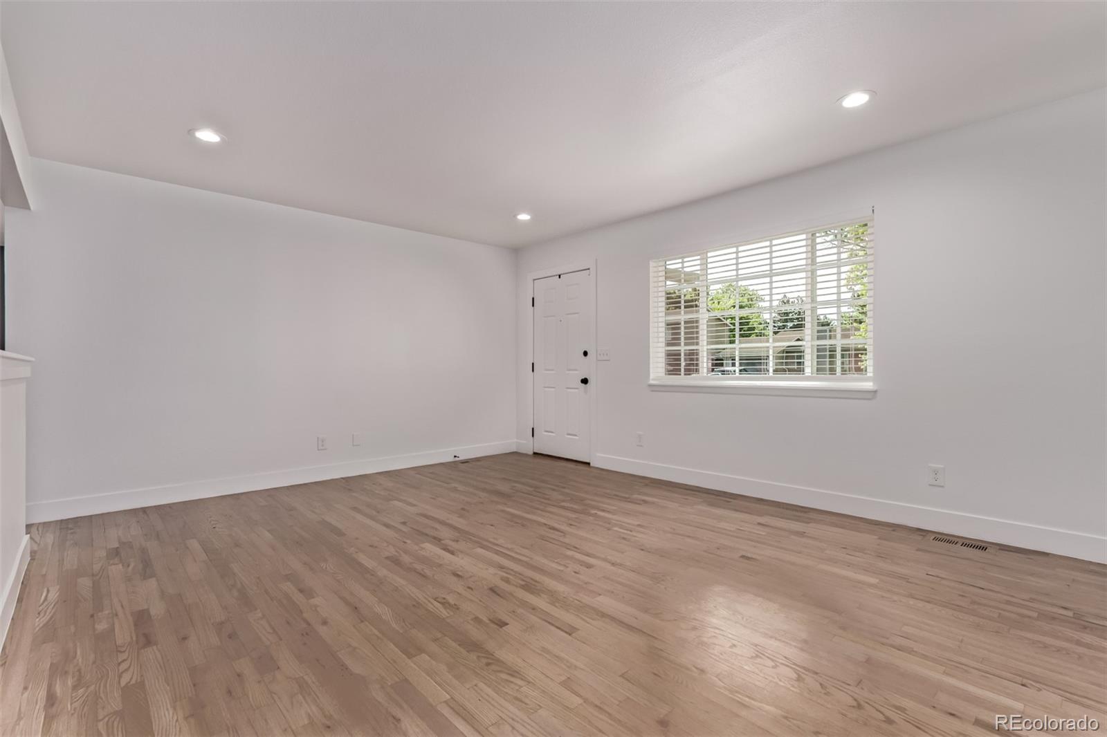 MLS Image #5 for 8696 w 86th circle,arvada, Colorado