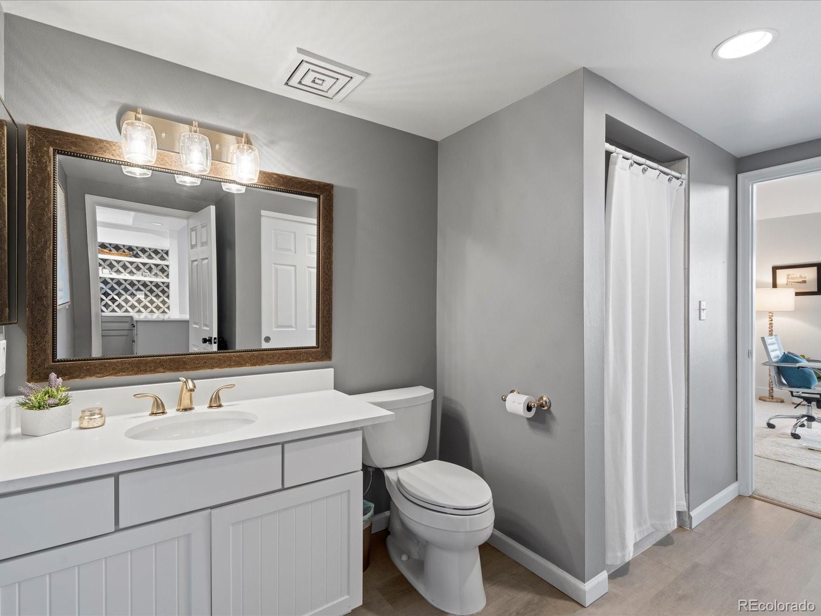 MLS Image #6 for 345  fillmore ,denver, Colorado