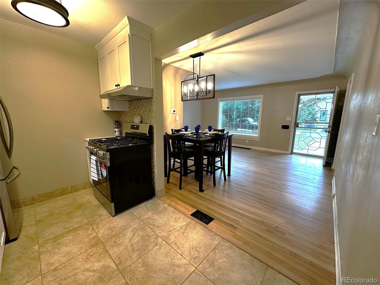 MLS Image #8 for 1364  iola street,aurora, Colorado