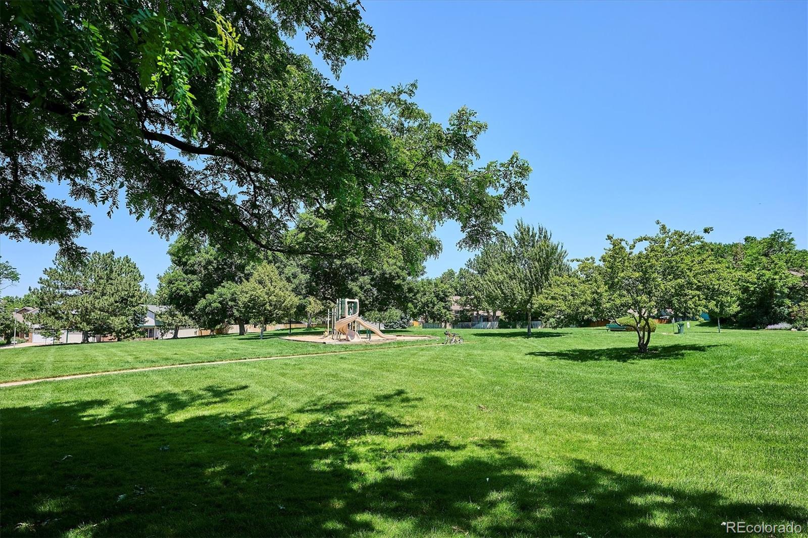 MLS Image #13 for 12651 e bates circle,aurora, Colorado