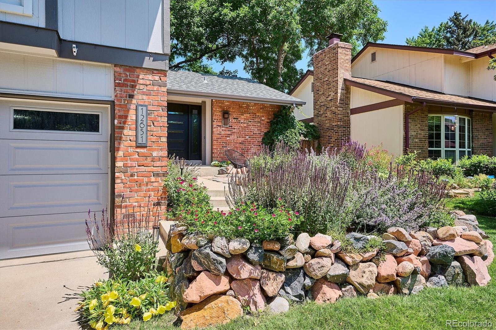 MLS Image #3 for 12651 e bates circle,aurora, Colorado