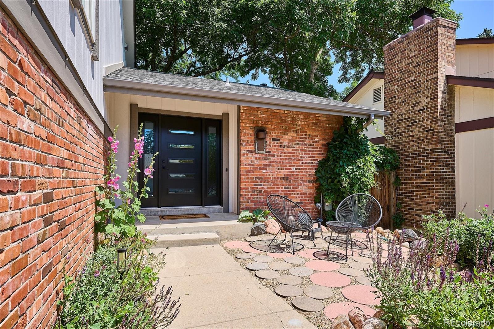 MLS Image #4 for 12651 e bates circle,aurora, Colorado