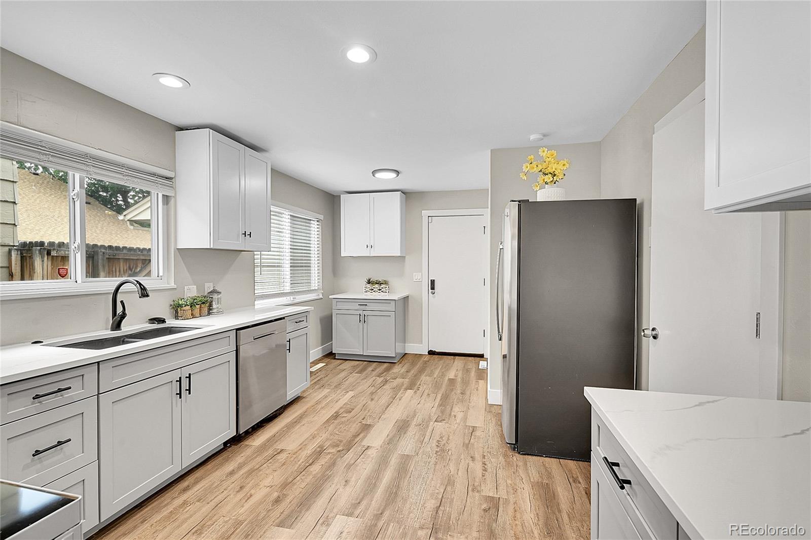 MLS Image #11 for 3890 s atchison way,aurora, Colorado