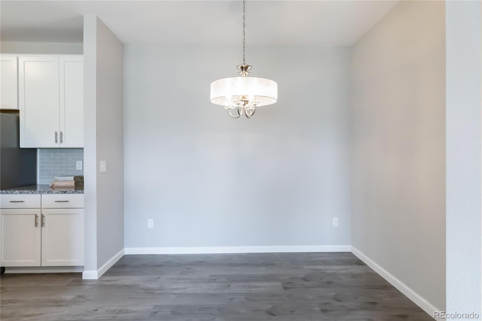 MLS Image #11 for 15700 e jamison drive,englewood, Colorado