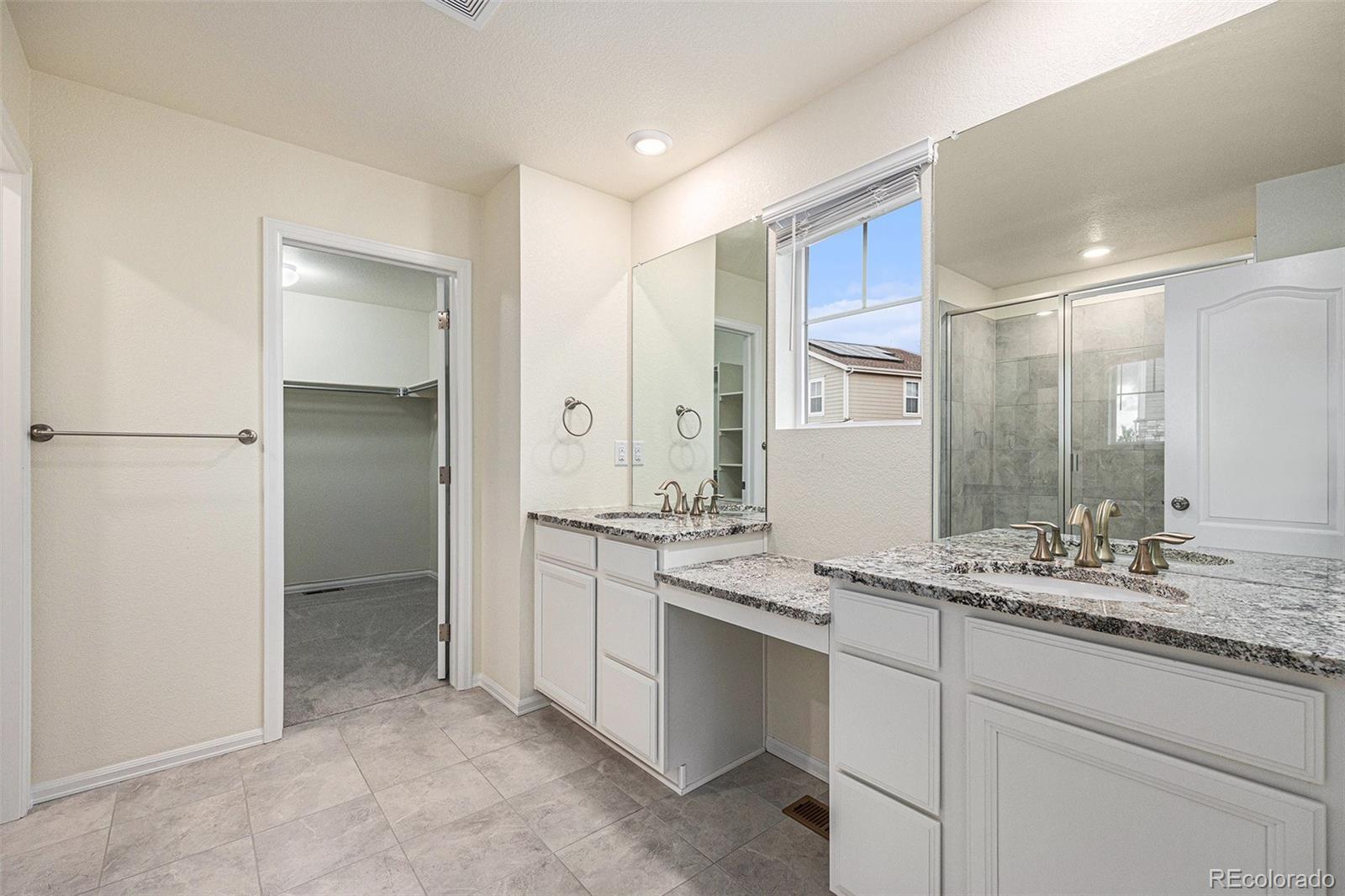 MLS Image #16 for 26267 e 3rd avenue,aurora, Colorado
