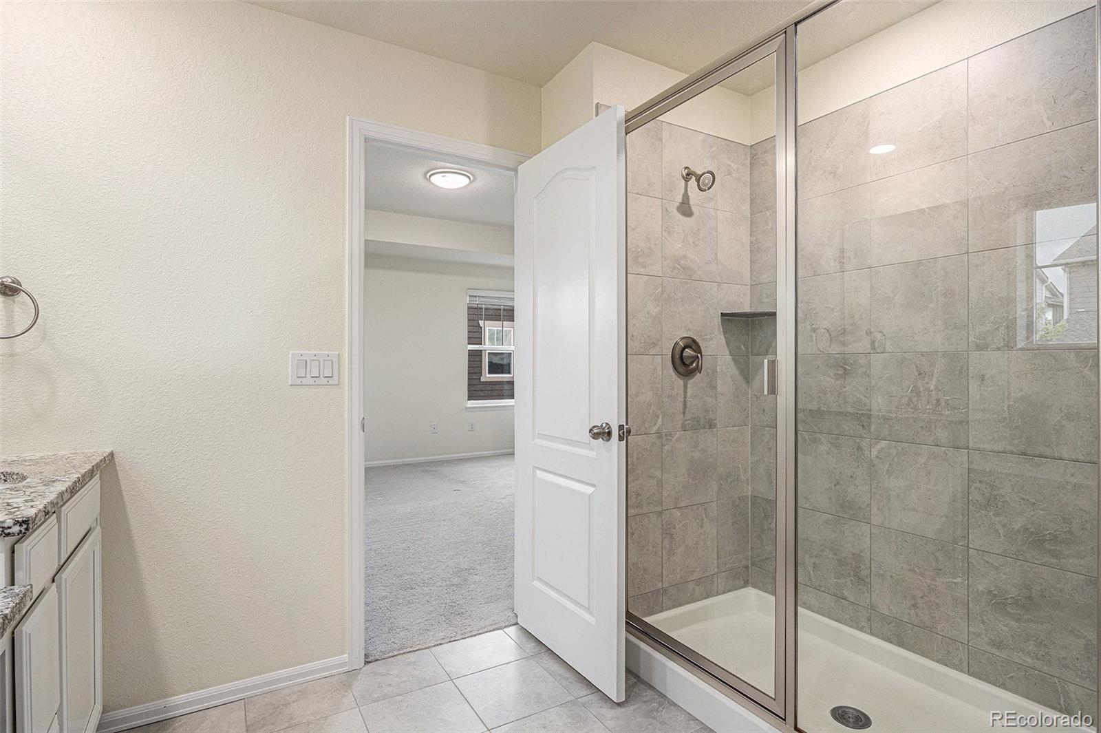 MLS Image #17 for 26267 e 3rd avenue,aurora, Colorado
