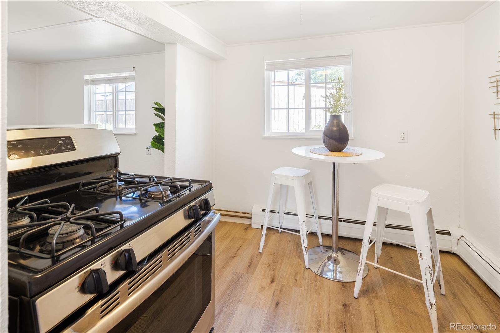 MLS Image #31 for 3755 s sherman street,englewood, Colorado