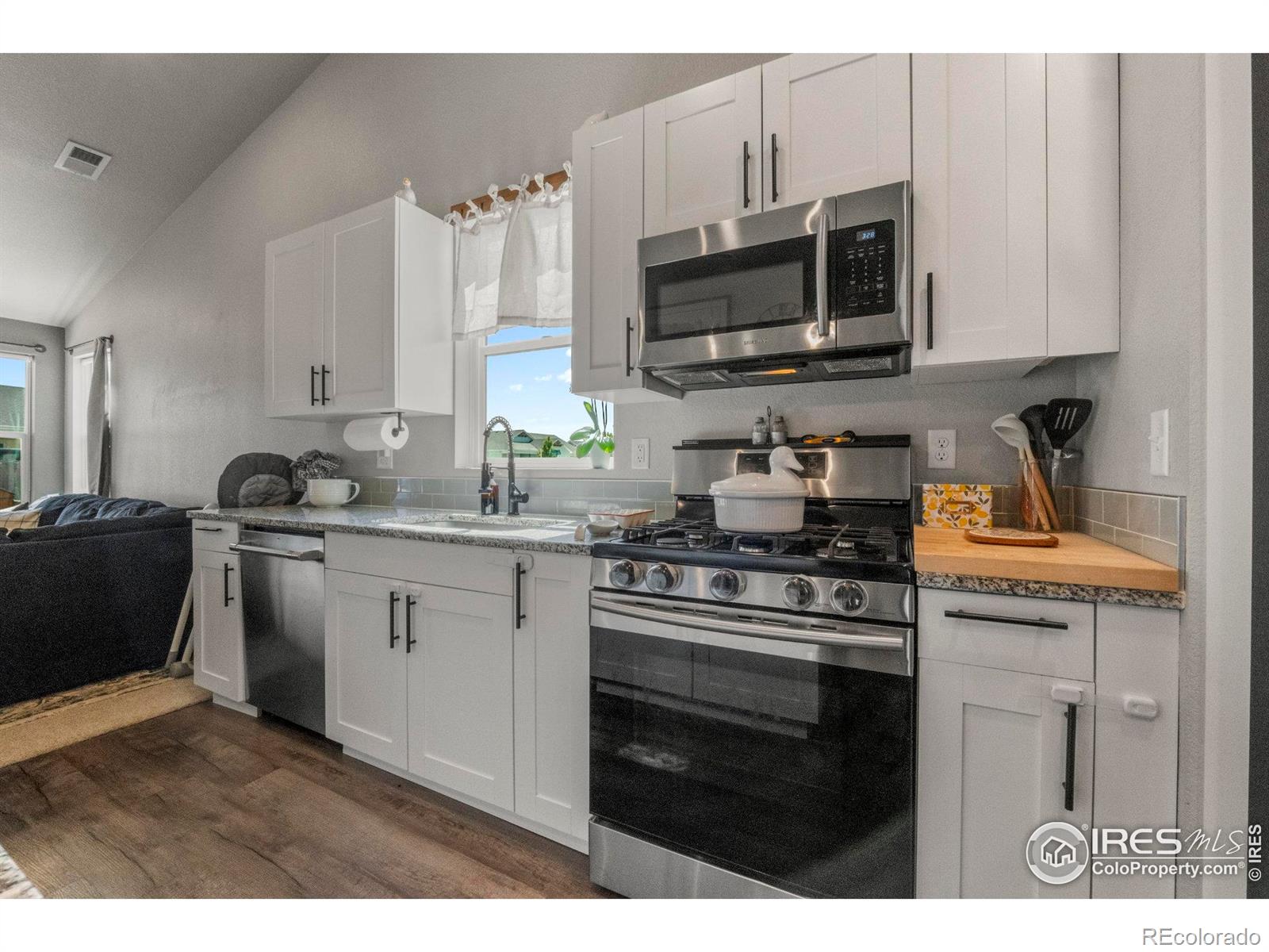 MLS Image #12 for 108  larkspur court,wiggins, Colorado