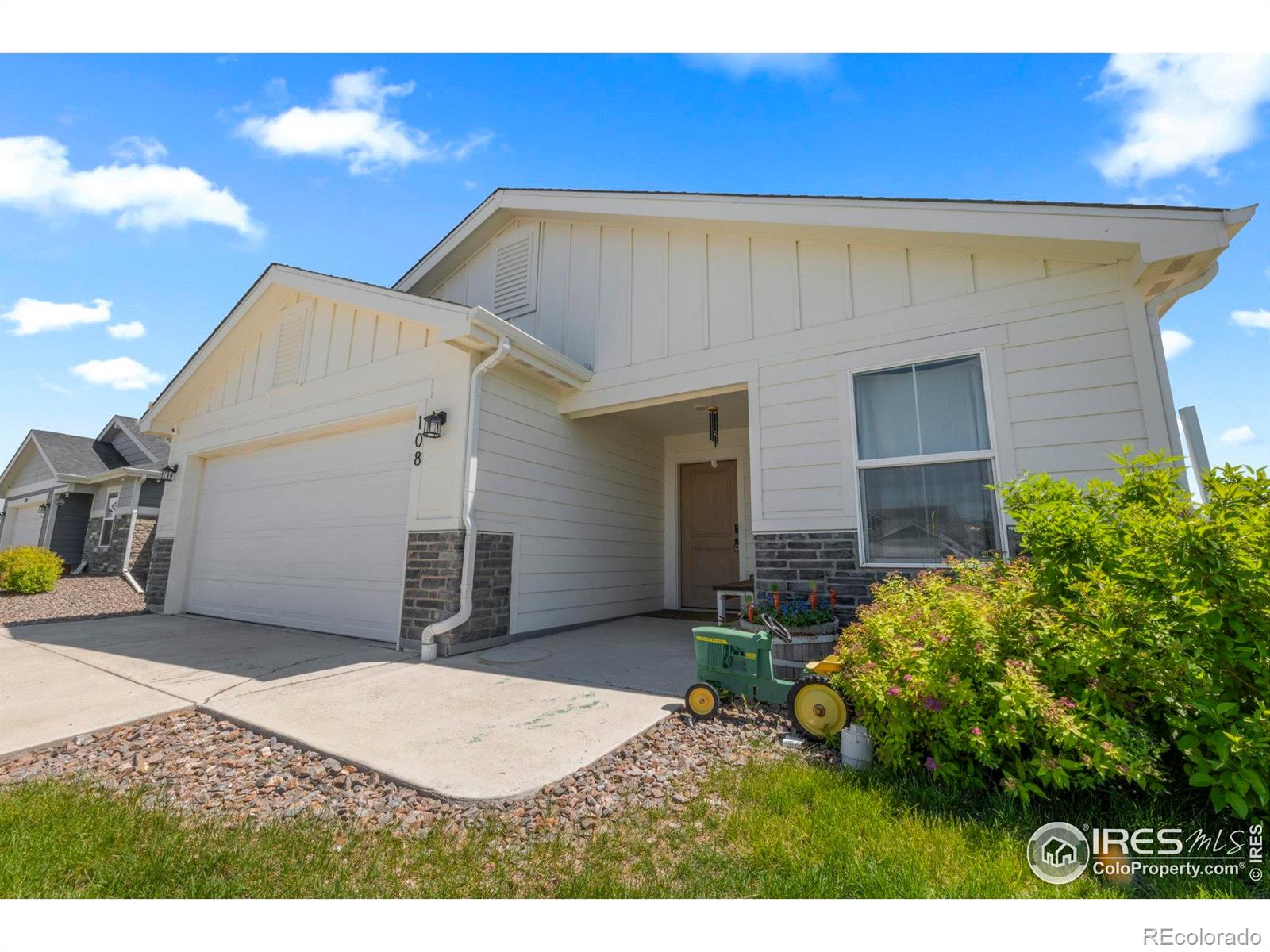MLS Image #2 for 108  larkspur court,wiggins, Colorado