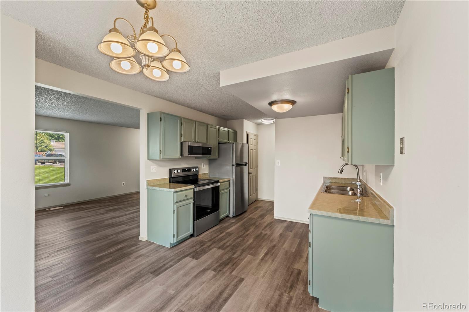 MLS Image #6 for 1344  firefly circle,colorado springs, Colorado