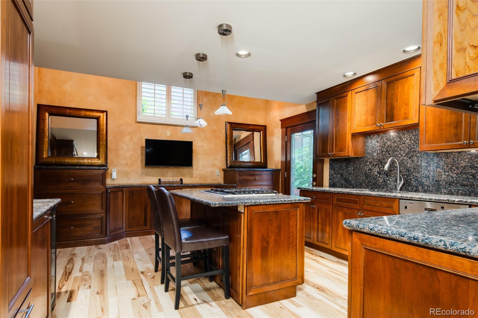 MLS Image #12 for 2409 e cedar avenue,denver, Colorado