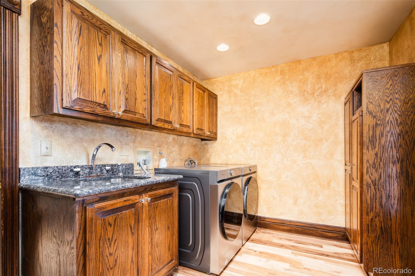 MLS Image #18 for 2409 e cedar avenue,denver, Colorado