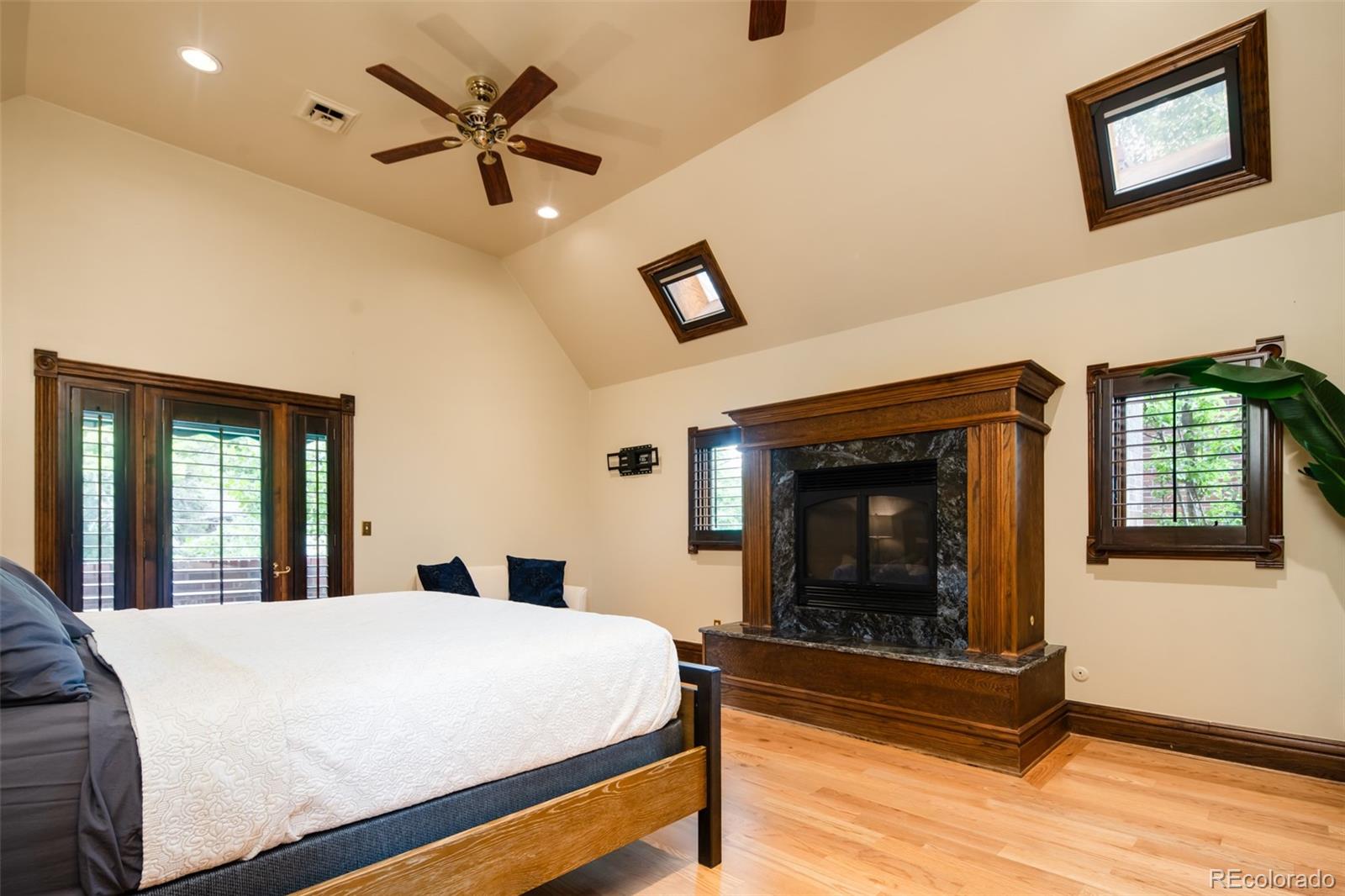 MLS Image #21 for 2409 e cedar avenue,denver, Colorado