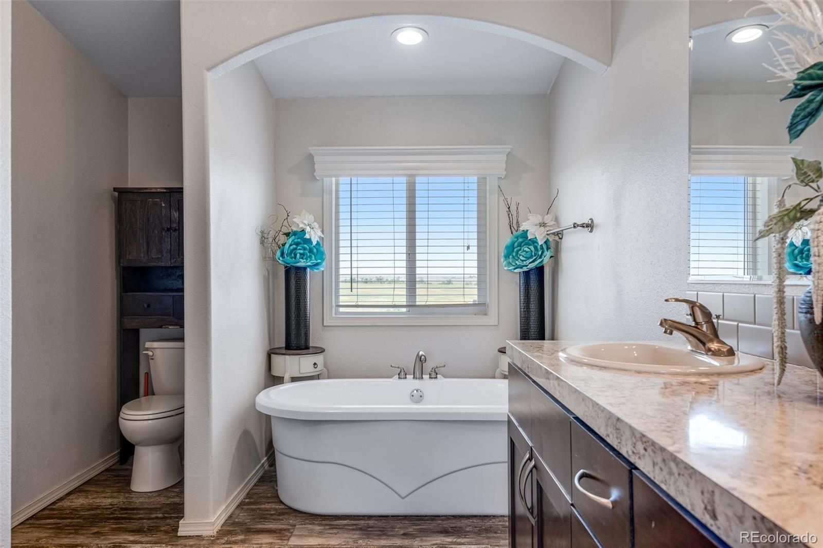 MLS Image #20 for 11809  pass me by road,strasburg, Colorado
