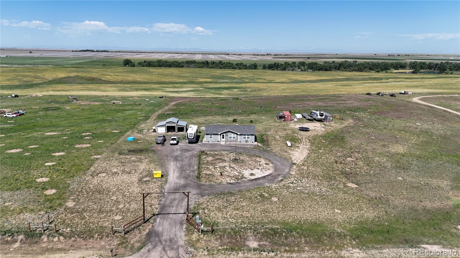 MLS Image #29 for 11809  pass me by road,strasburg, Colorado