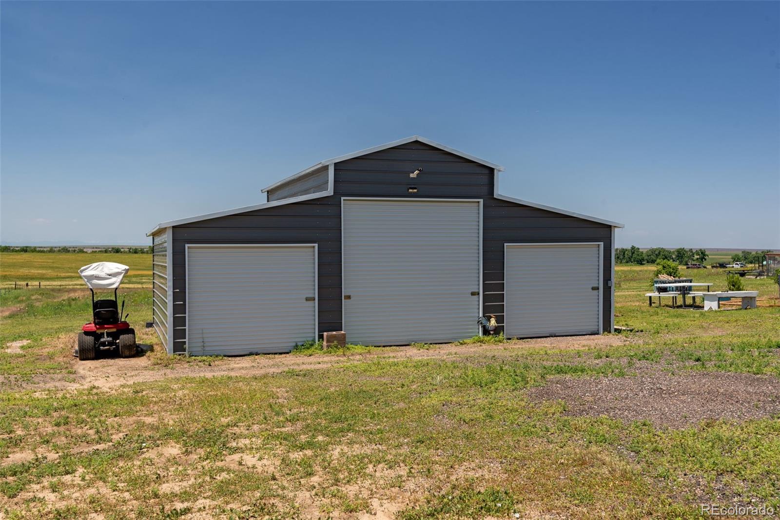 MLS Image #5 for 11809  pass me by road,strasburg, Colorado