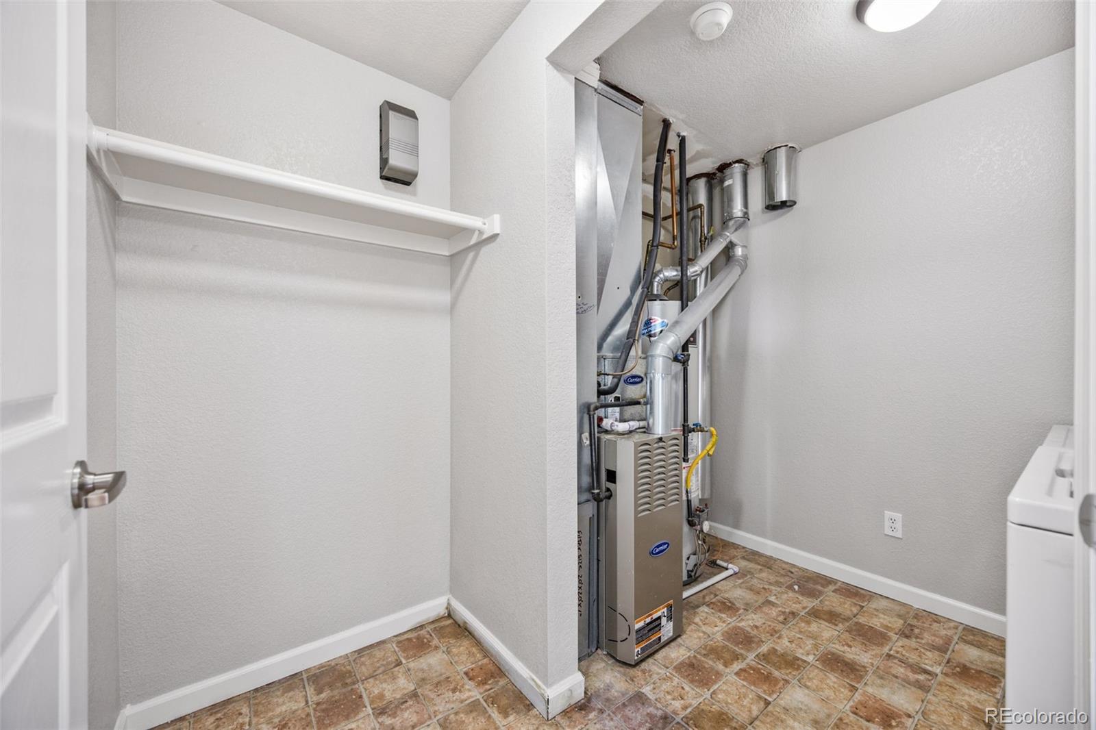 MLS Image #14 for 875 e 78th avenue,denver, Colorado