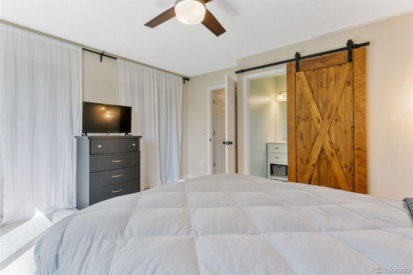 MLS Image #15 for 5163  stillwater drive,colorado springs, Colorado
