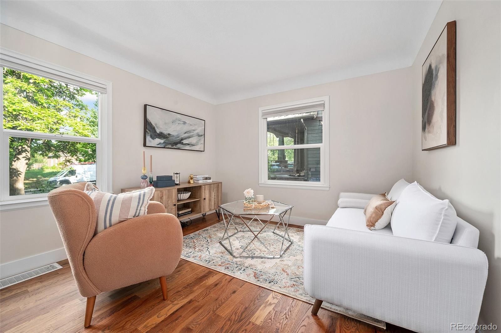 MLS Image #5 for 3047 n milwaukee street,denver, Colorado