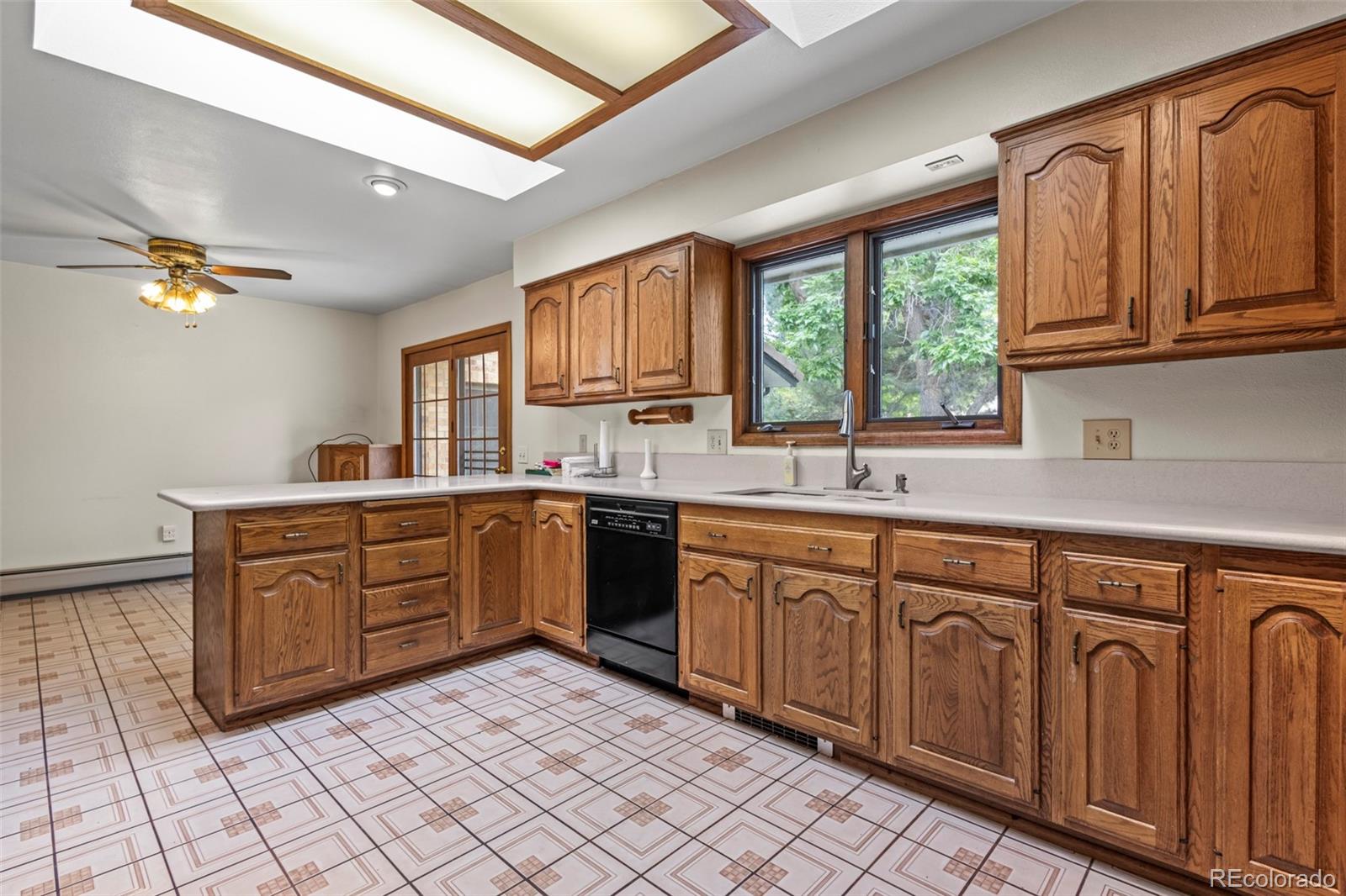 MLS Image #15 for 7351  poppy way,arvada, Colorado