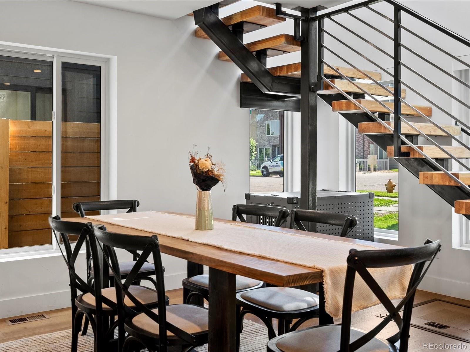 MLS Image #4 for 1612  wolff street,denver, Colorado