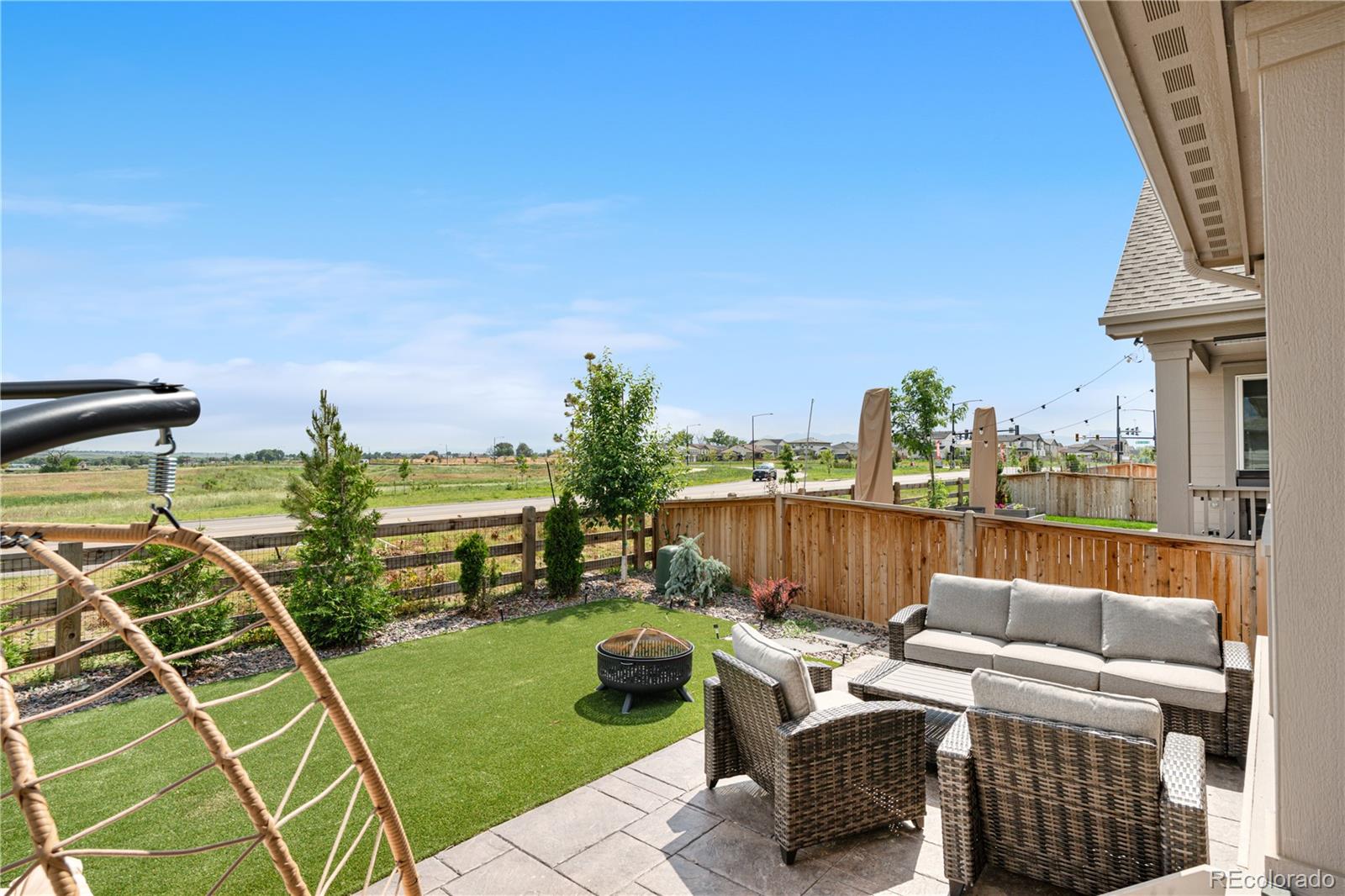 MLS Image #2 for 864  clover loop,erie, Colorado