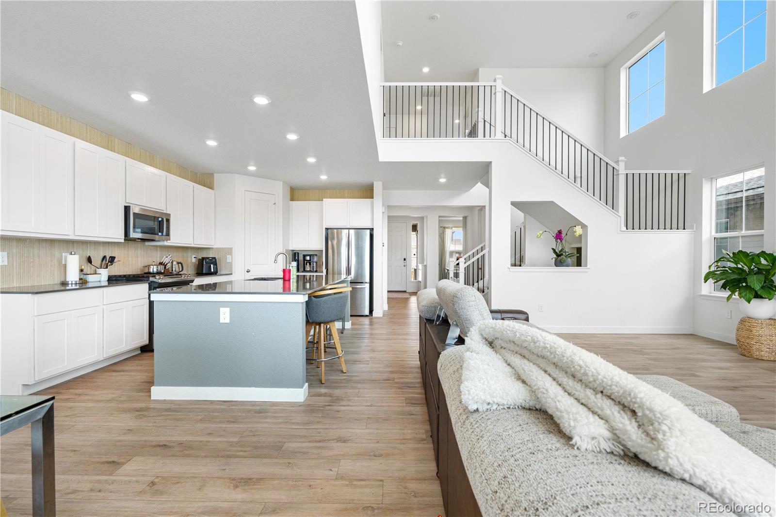 MLS Image #7 for 864  clover loop,erie, Colorado
