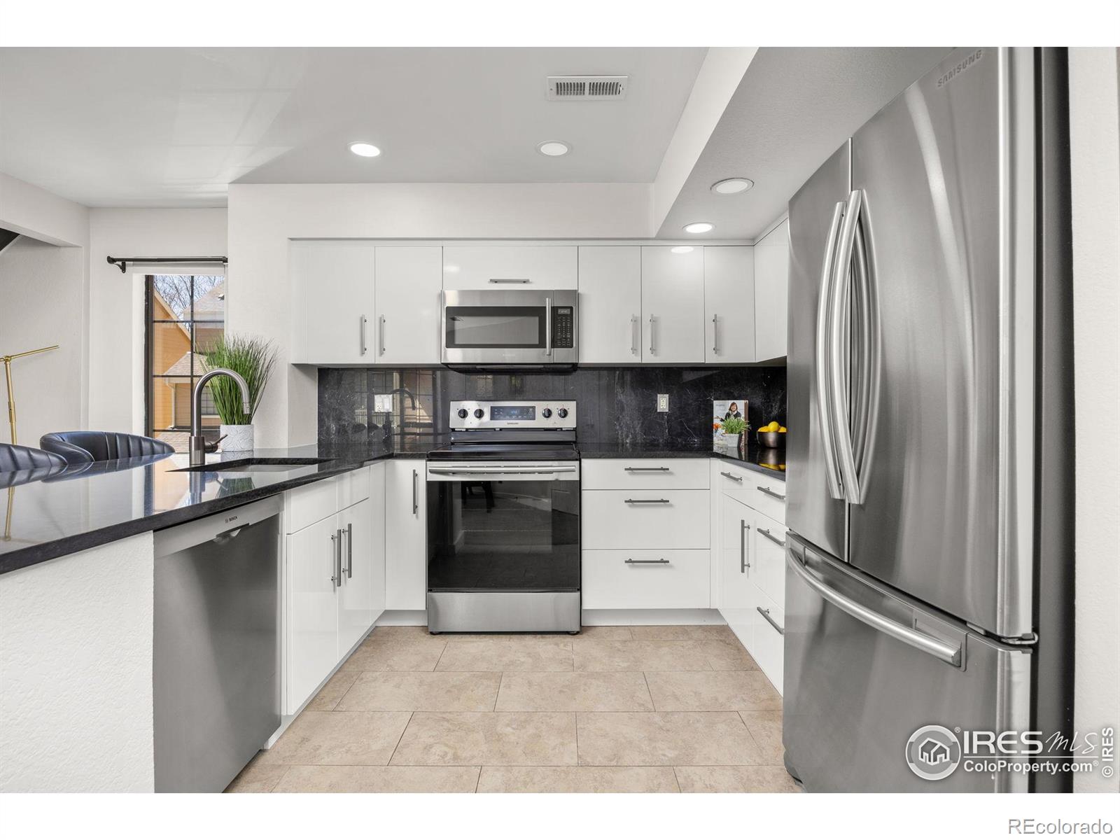 MLS Image #3 for 5904  gunbarrel avenue,boulder, Colorado