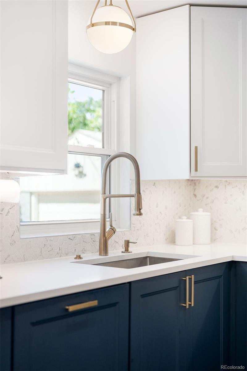 MLS Image #14 for 3055 s bannock street,englewood, Colorado