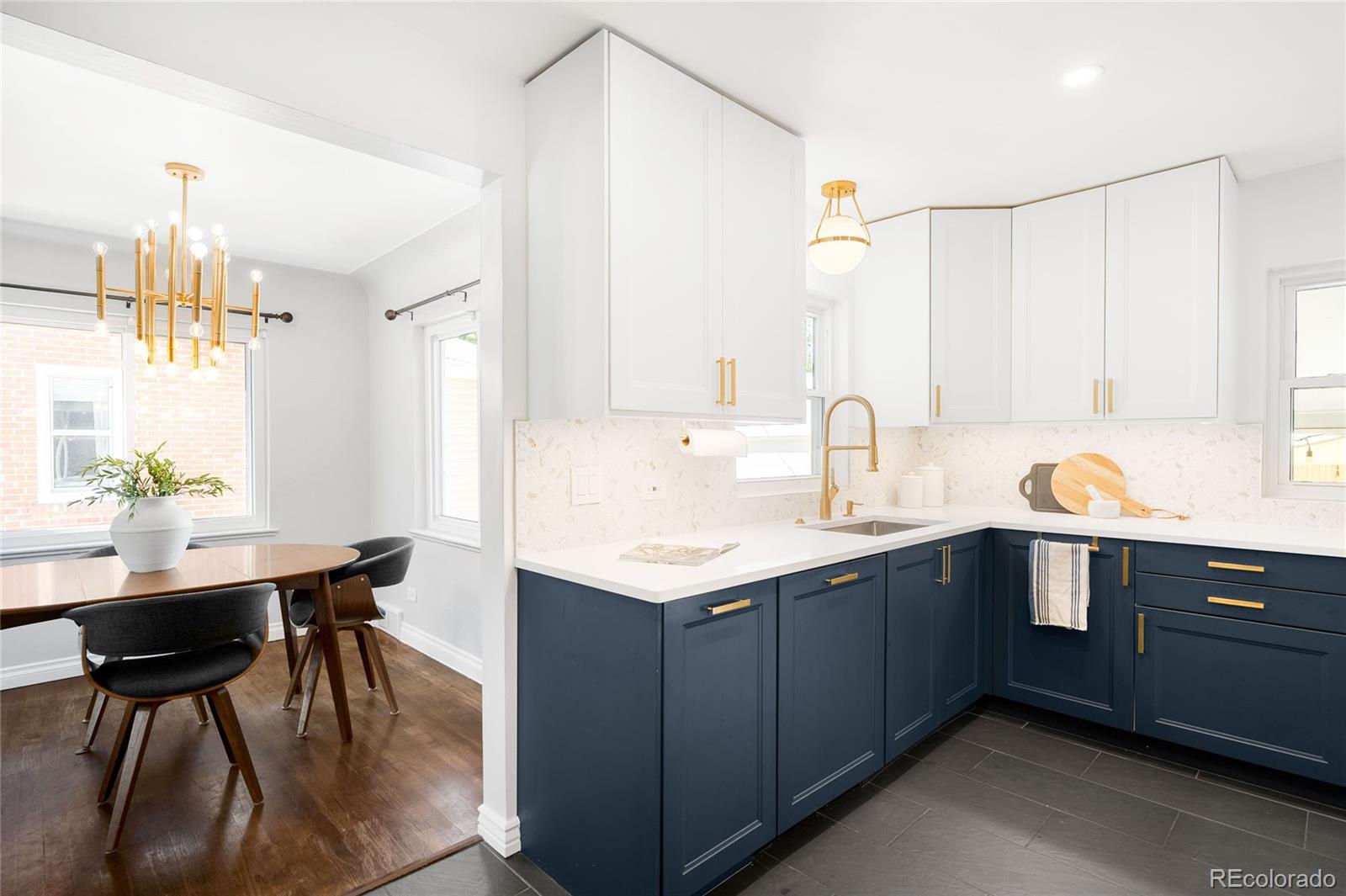 MLS Image #3 for 3055 s bannock street,englewood, Colorado