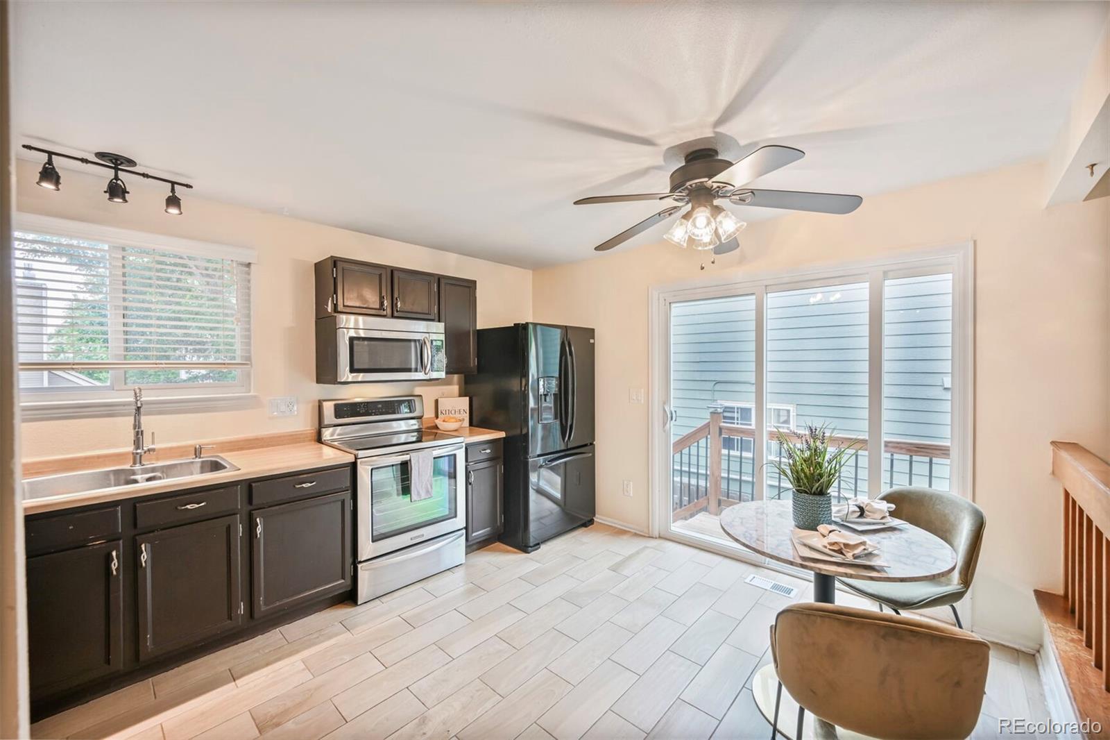 MLS Image #4 for 5602 s yank court,littleton, Colorado