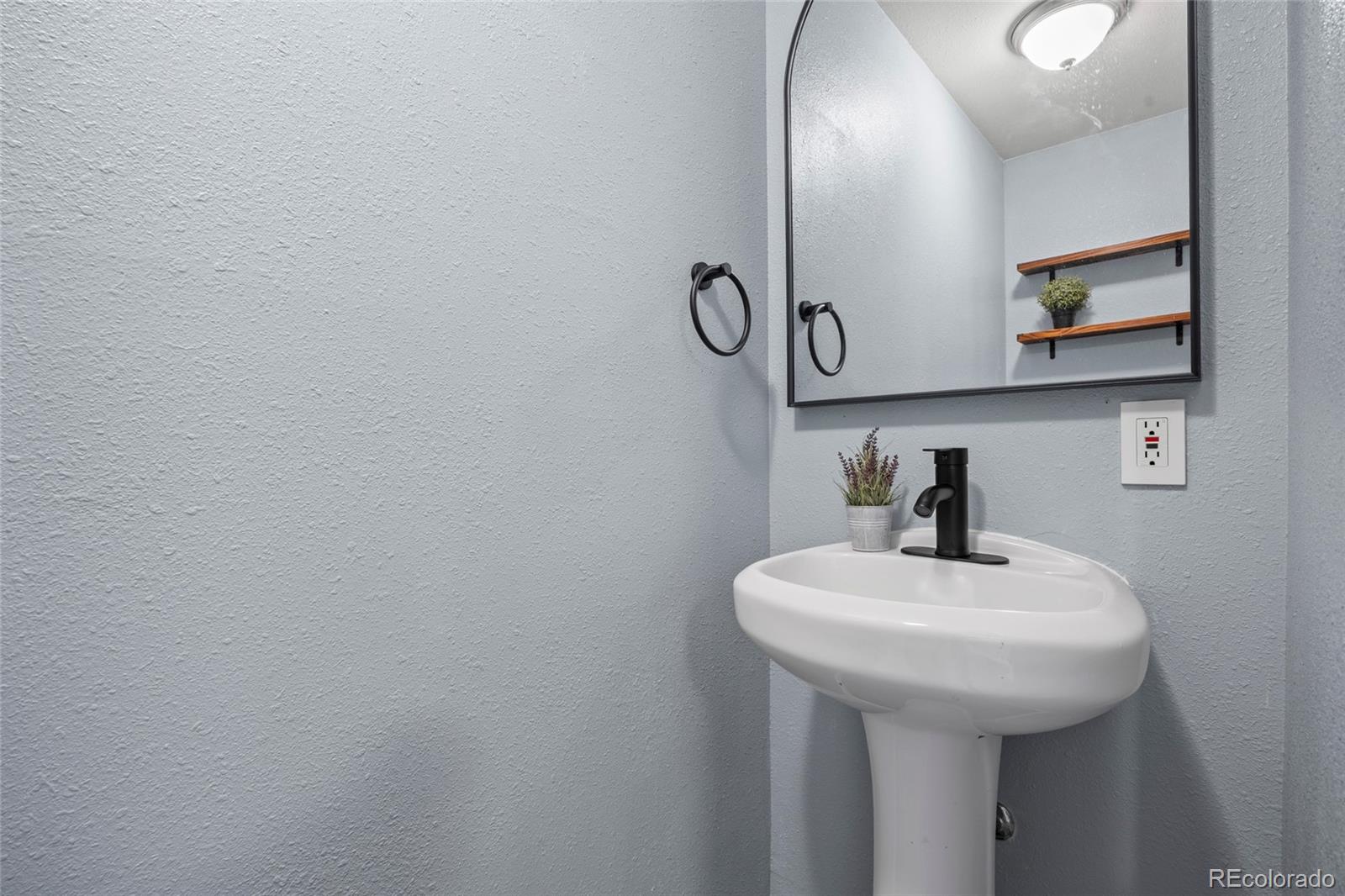 MLS Image #16 for 3318  queen anne way,colorado springs, Colorado