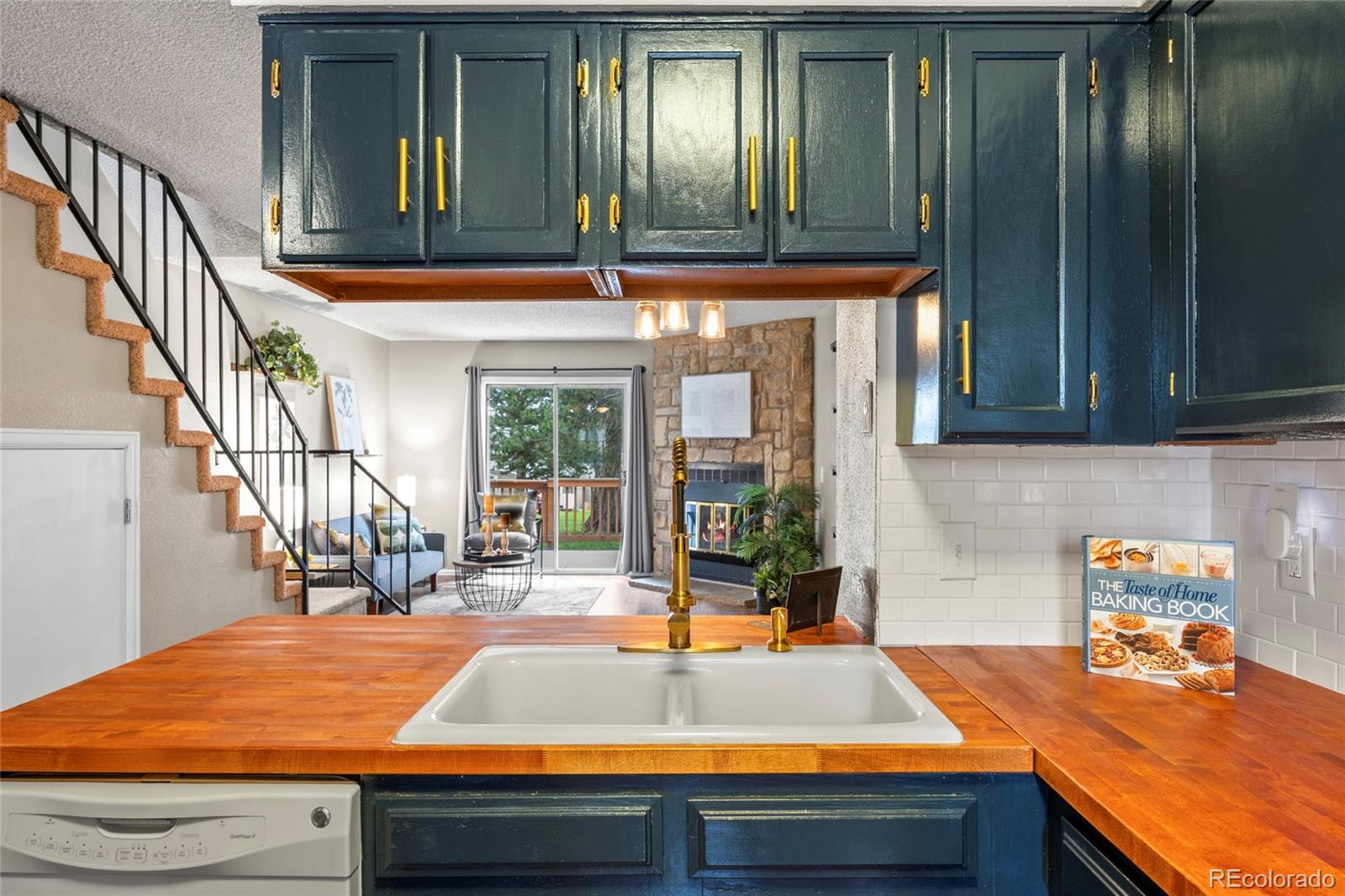 MLS Image #6 for 3318  queen anne way,colorado springs, Colorado