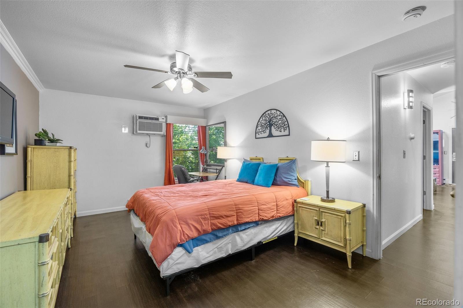 MLS Image #12 for 10150 e virginia avenue,denver, Colorado