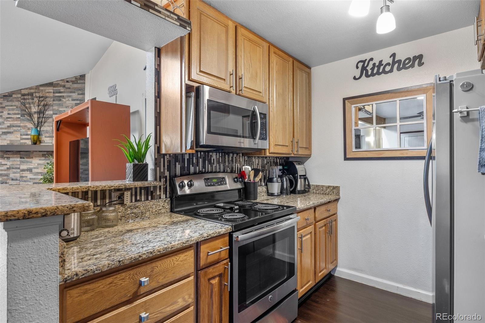 MLS Image #5 for 10150 e virginia avenue,denver, Colorado