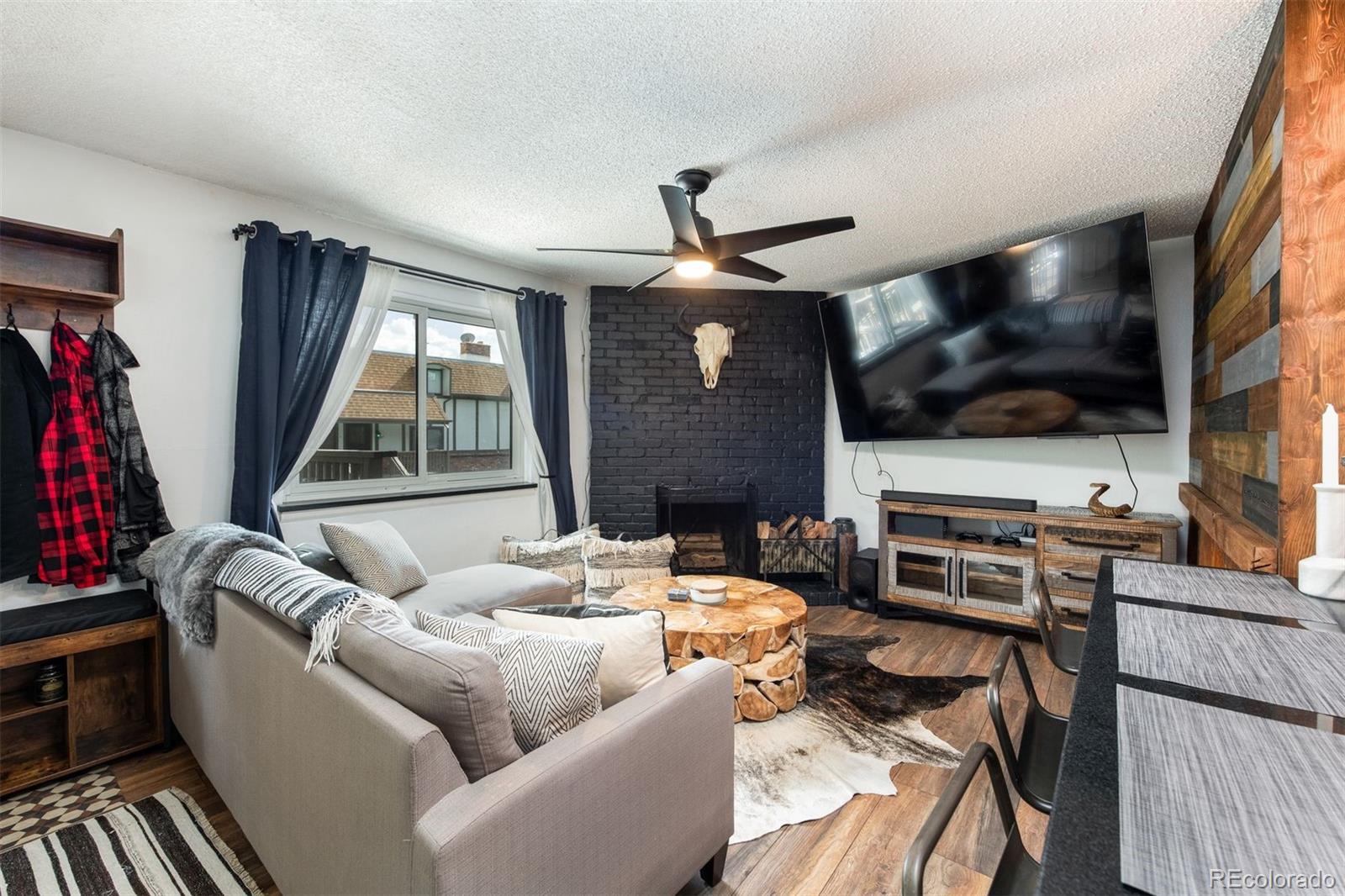 MLS Image #8 for 2700 s holly street,denver, Colorado