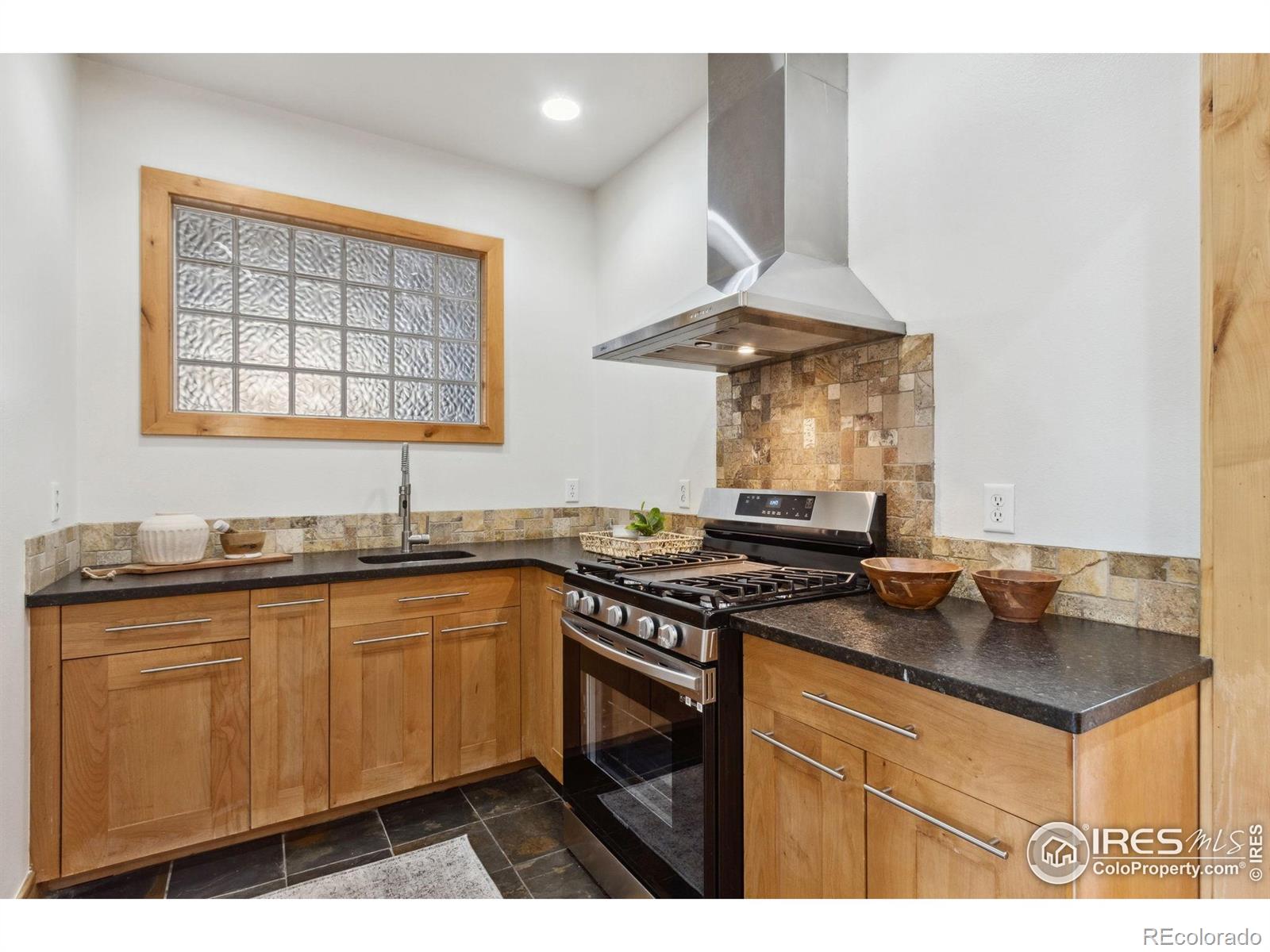 MLS Image #9 for 3314  muskrat creek drive,fort collins, Colorado