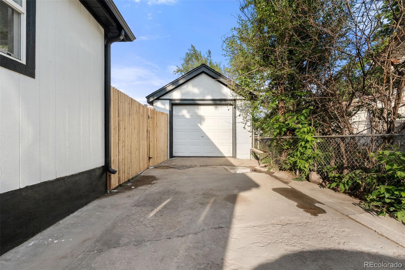 MLS Image #19 for 1636  geneva street,aurora, Colorado