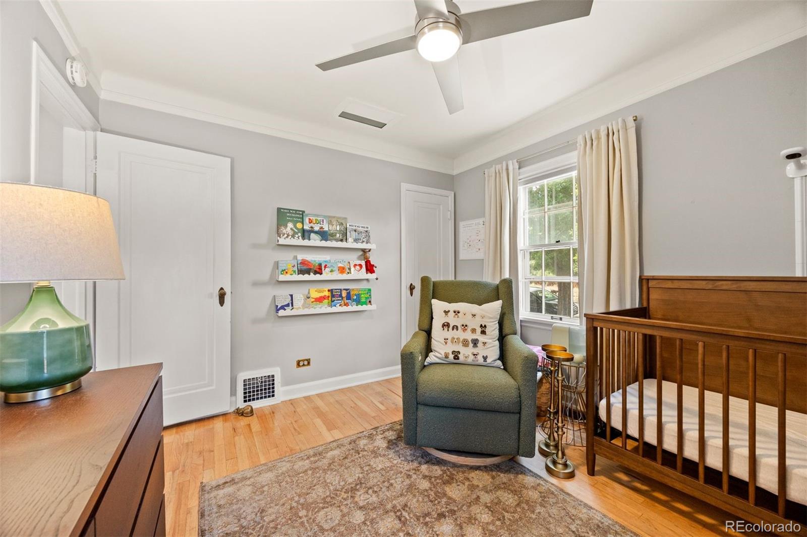 MLS Image #19 for 1738 s franklin street,denver, Colorado