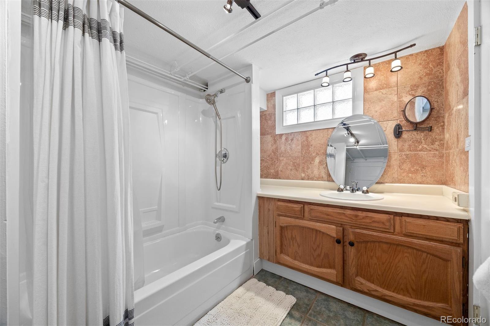 MLS Image #23 for 1738 s franklin street,denver, Colorado