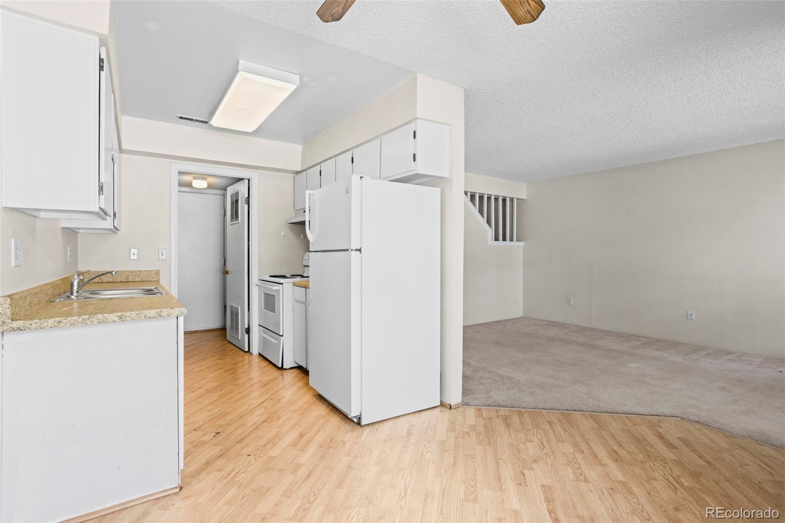 MLS Image #3 for 2638  hearthwood lane,colorado springs, Colorado