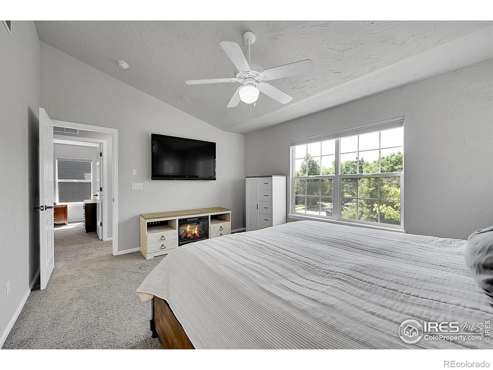 MLS Image #17 for 3714  observatory drive,fort collins, Colorado